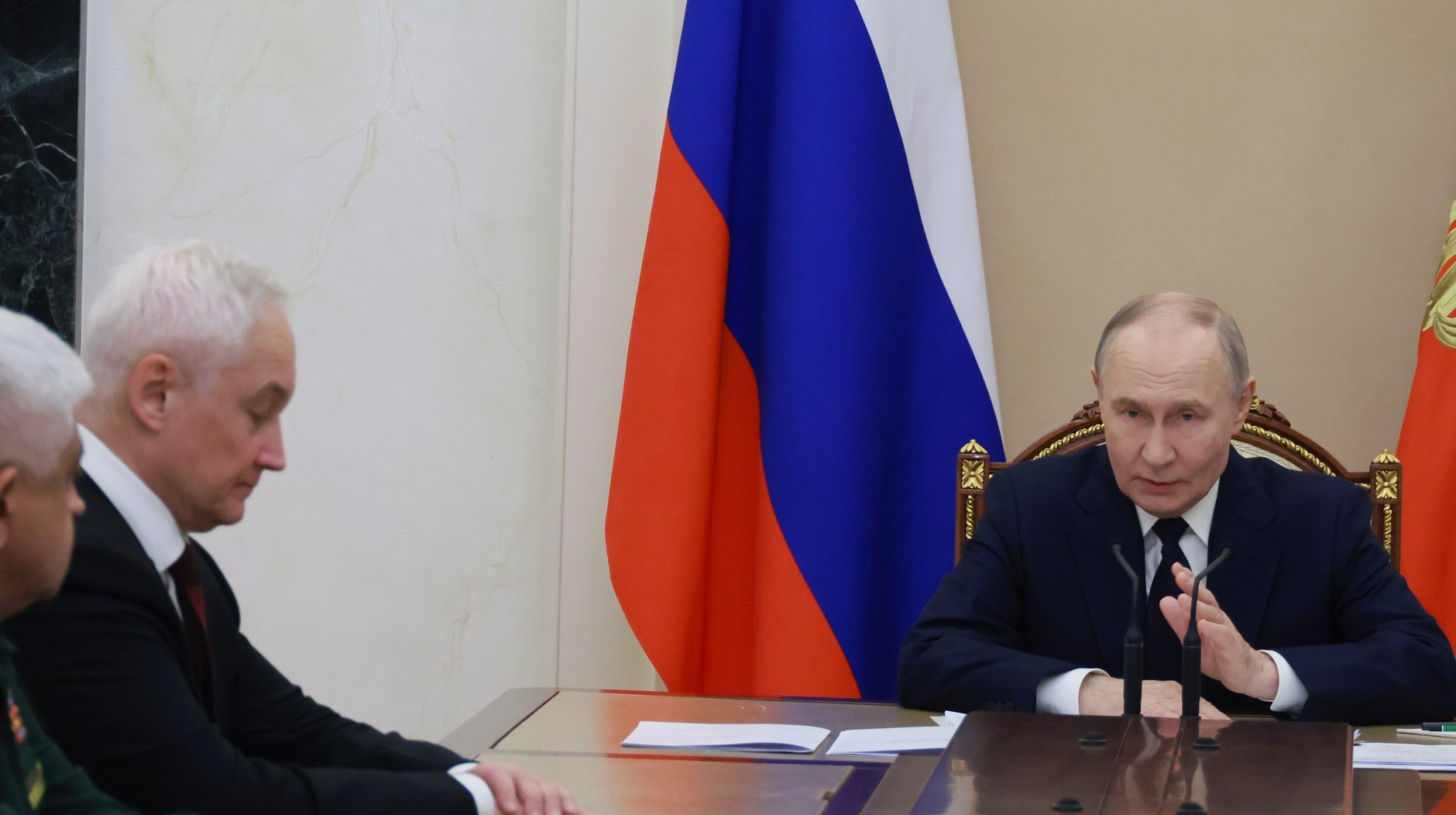 На тлі мирних переговорів Путін заявив, що Росія продовжить воювати