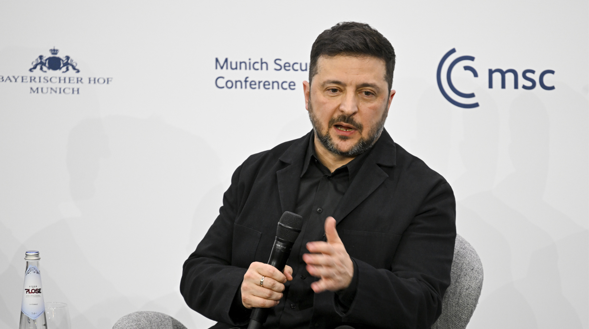 Зеленський запропонував росіянам перемир’я для проведення виборів у РФ