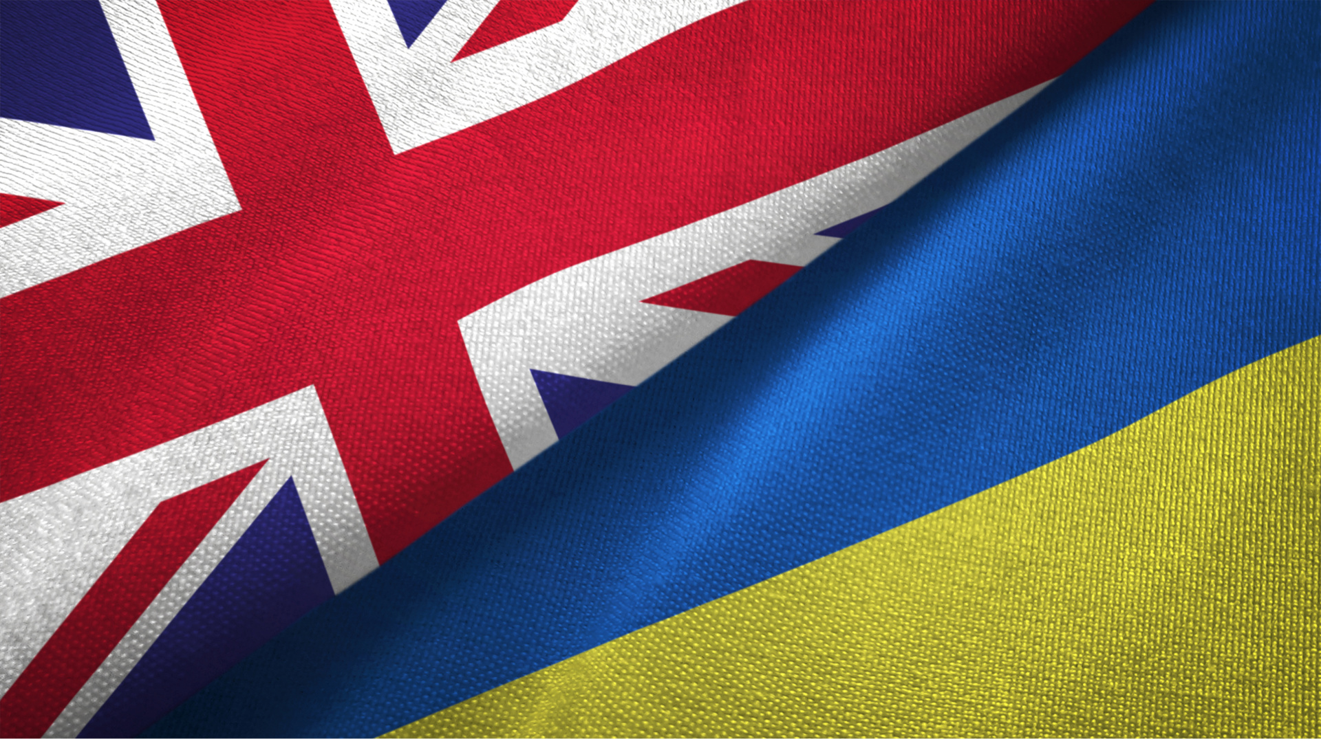 Британія перерахувала Україні майже $1 млрд з заморожених активів РФ, які спрямують на оборону