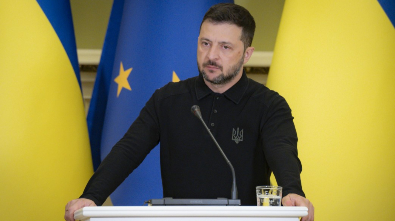 Зеленський відповів на слова Венса про “торги за кілька квадратних кілометрів”