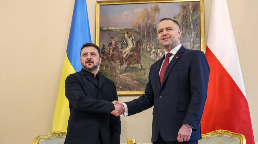 ЗМІ: У Навроцького допускають обмеження контактів із Зеленським